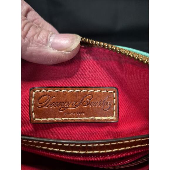 Dooney & Bourke Pebble Grain Crossbody Purse, Green Leather With Matching Clutch - Picture 9 of 16